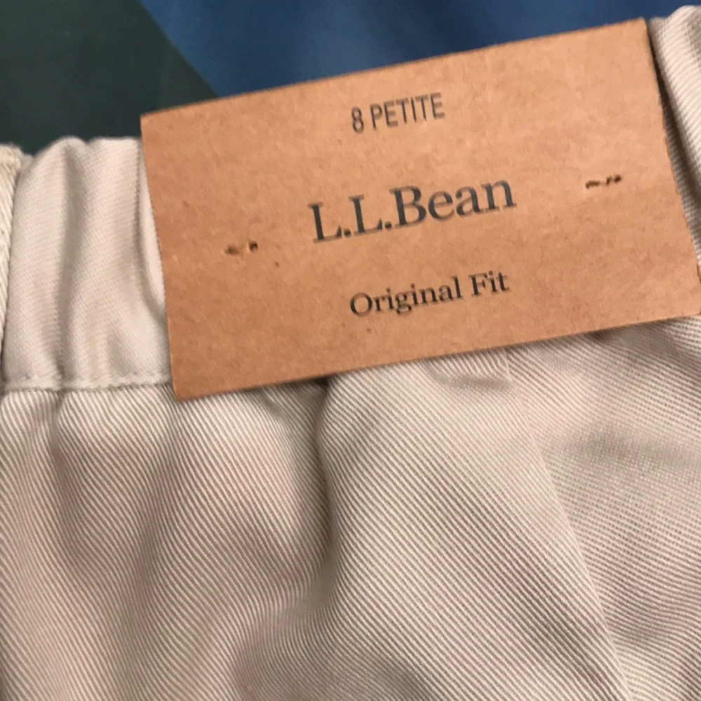 Women’s khaki pants size 8 petite original fit. Brand new with tags. - Picture 4 of 7